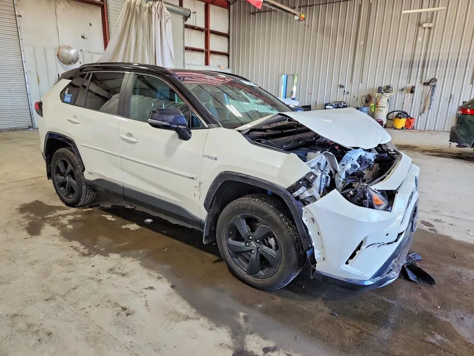 2T3E6RFV3MW006226 — 2021 TOYOTA RAV4 photo 4