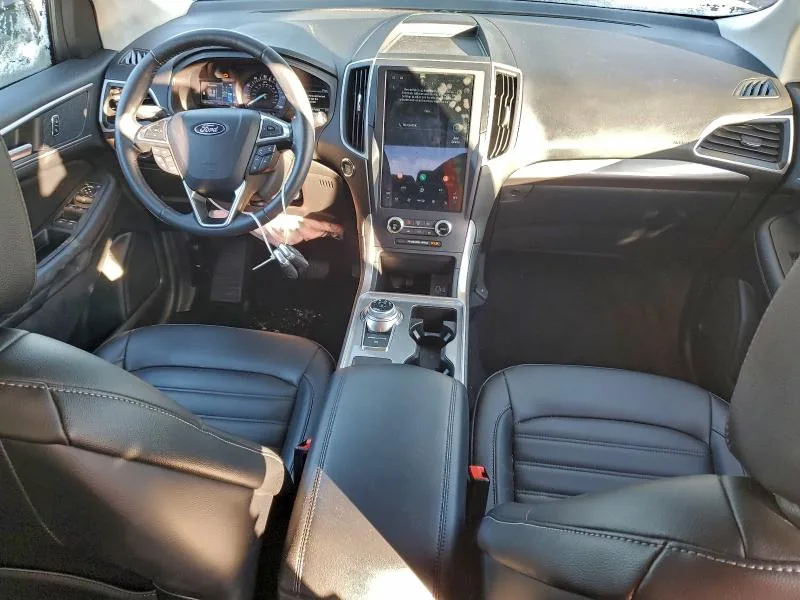 2FMPK4J9XRBA00933 — 2024 FORD EDGE photo 8