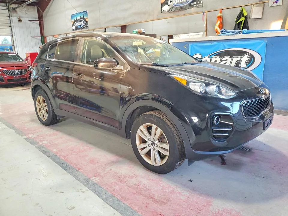 KNDPMCAC4K7600883 — 2019 KIA SPORTAGE photo 4