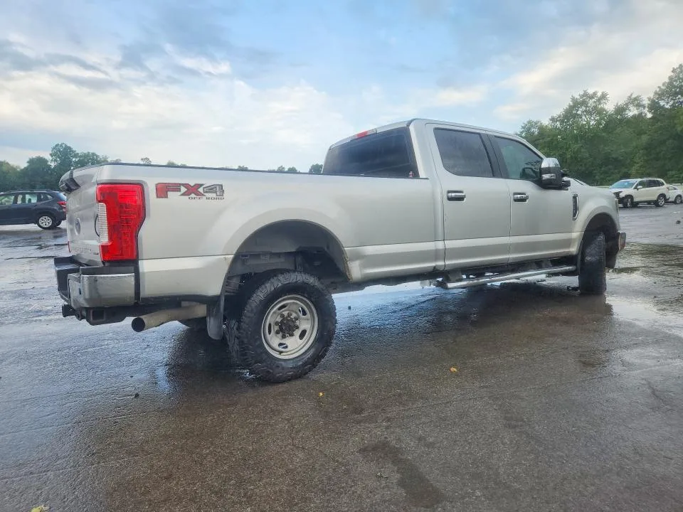 1FT7W2B68KEC13648 — 2019 FORD F250 photo 3