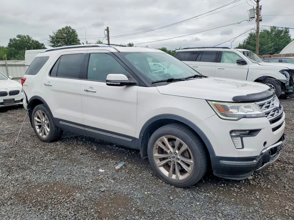 1FM5K8F82JGB73535 — 2018 FORD EXPLORER photo 4