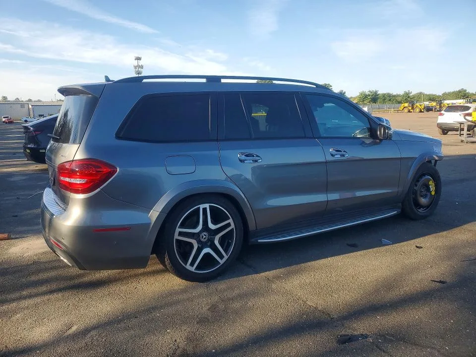 4JGDF7DE5KB238959 — 2019 MERCEDES-BENZ GLS photo 3