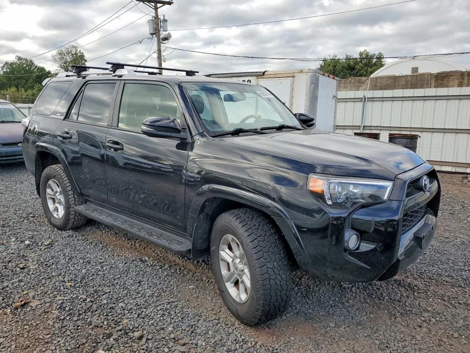JTEBU5JR9H5417151 — 2017 TOYOTA 4RUNNER photo 4