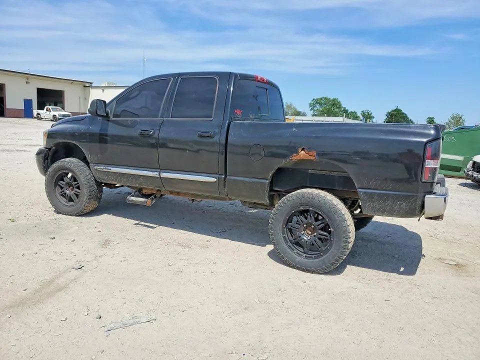 1D7HU18218S612636 — 2008 DODGE RAM 1500 photo 2