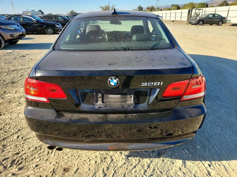 WBAWV13598P121036 — 2008 BMW 328 photo 6