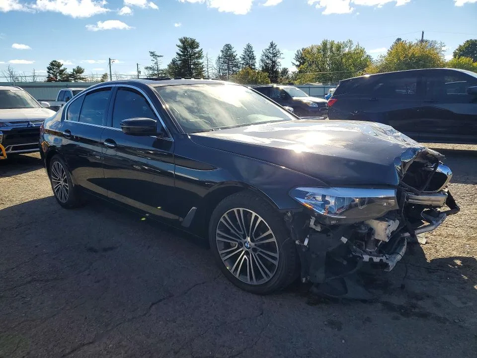 WBAJA5C59JWA57320 — 2018 BMW 530 photo 4