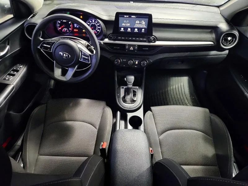 3KPF24AD0LE155074 — 2020 KIA FORTE photo 8