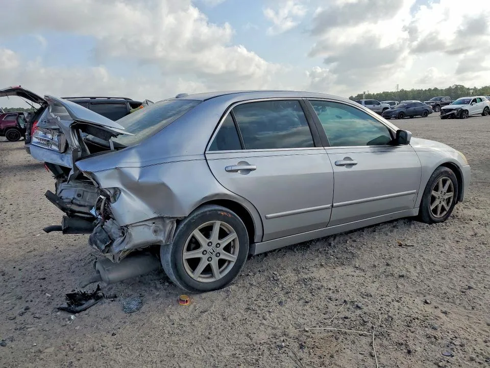 1HGCM66544A037853 — 2004 HONDA ACCORD photo 3