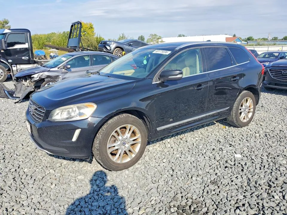 YV4952DLXE2501916 — 2014 VOLVO XC60