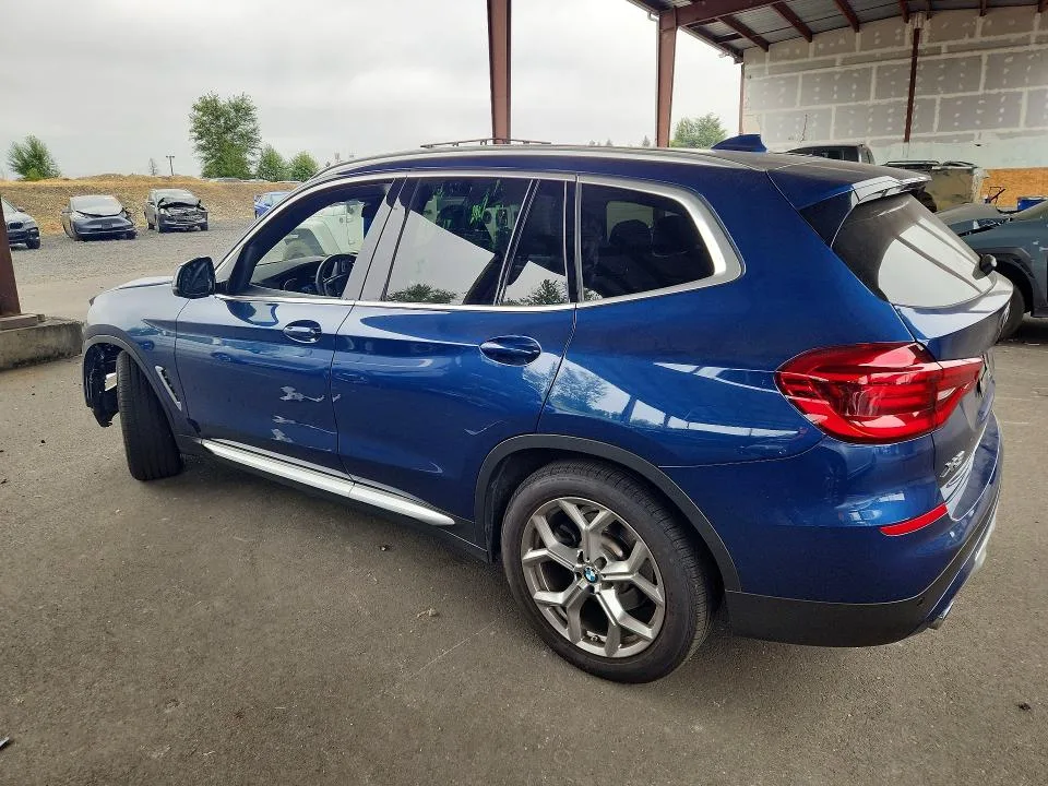 5UXTY5C03M9G88643 — 2021 BMW X3 photo 2