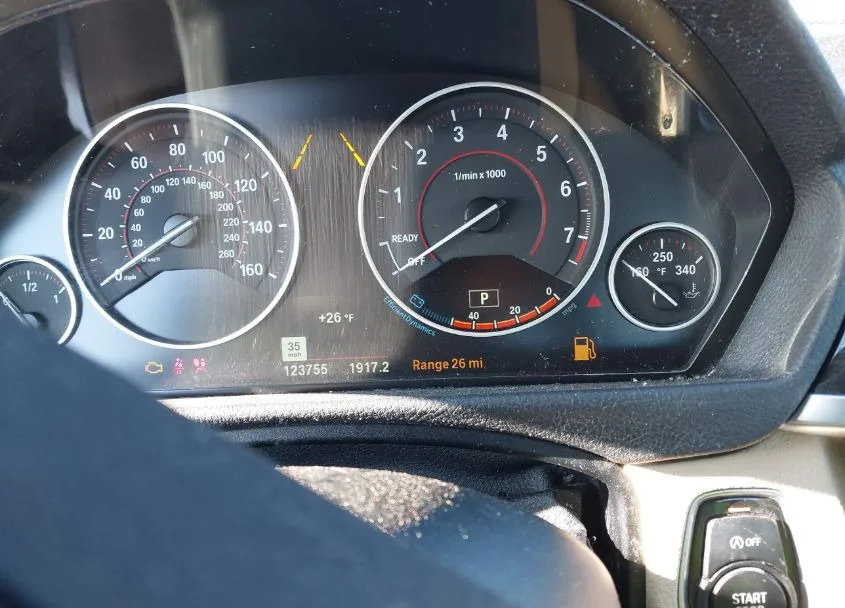 WBA8E3G54GNU05635 — 2016 BMW 328i photo 3