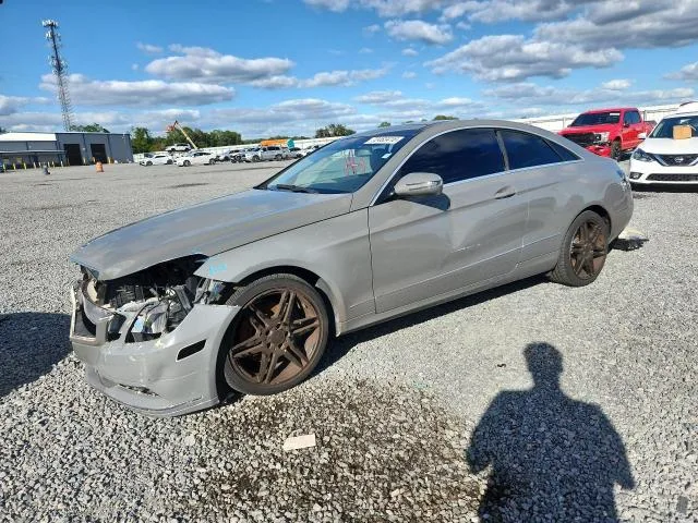 WDDKJ5GB3AF010617 — 2010 MERCEDES-BENZ E
