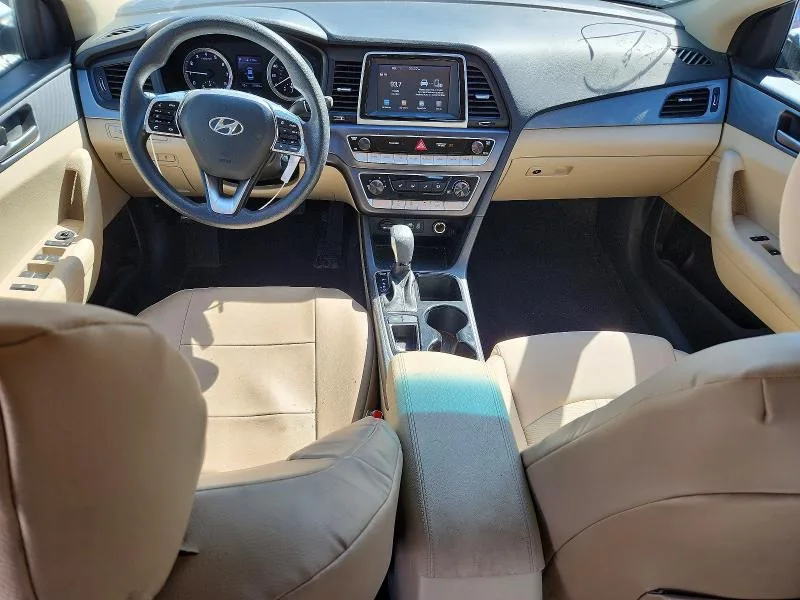 5NPE24AF3JH680653 — 2018 HYUNDAI SONATA photo 8