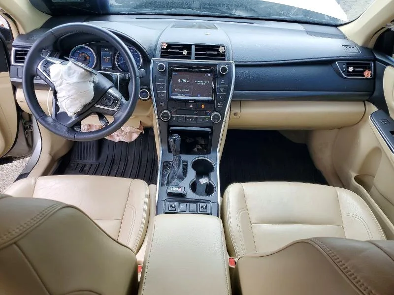 4T1BDAFK2HU201460 — 2017 TOYOTA CAMRY HYBRID photo 8