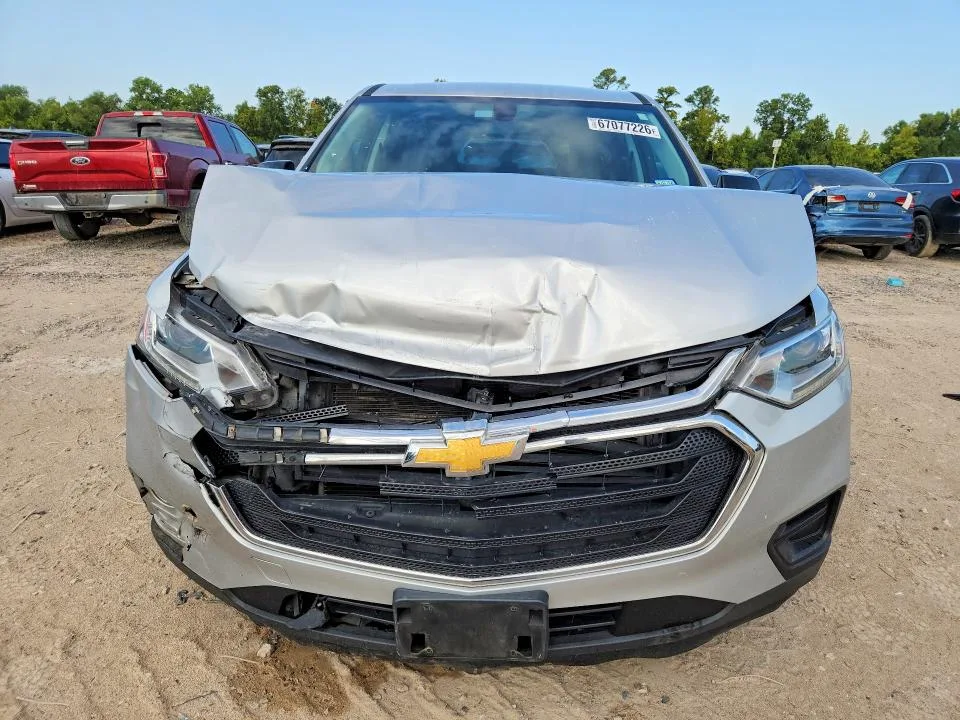 1GNERFKW8JJ170111 — 2018 CHEVROLET TRAVERSE photo 5