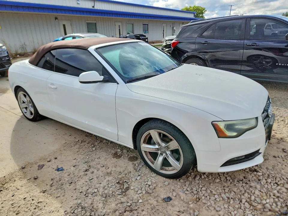 WAULFAFH2DN007634 — 2013 AUDI A5 photo 4