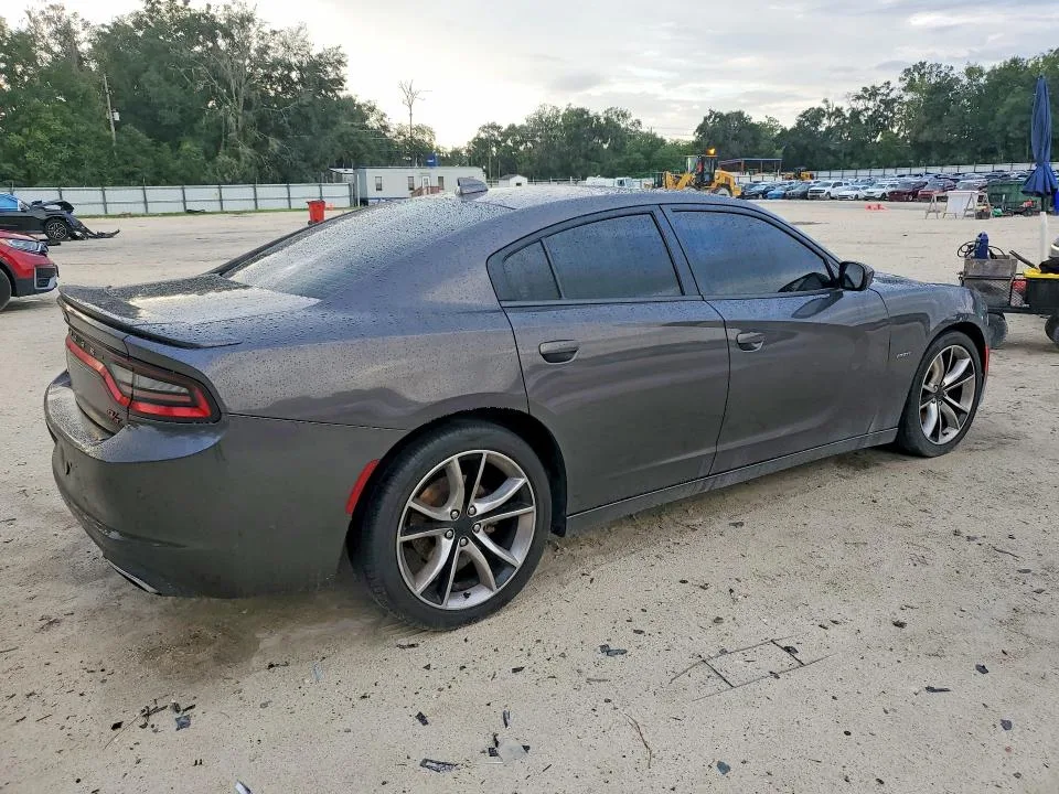 2C3CDXCT8GH104441 — 2016 DODGE CHARGER photo 3