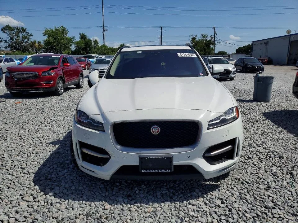 SADCL2EV1JA246091 — 2018 JAGUAR F-PACE photo 5