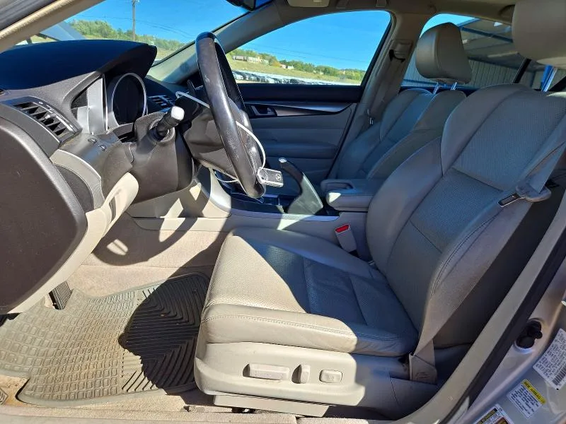 19UUA8F56AA013249 — 2010 ACURA TL photo 7