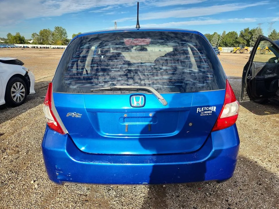 JHMGD38457S026280 — 2007 HONDA FIT photo 6