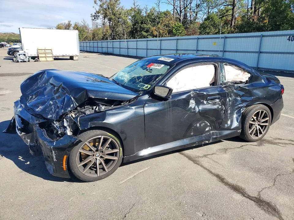 3MW33CM01S8F59224 — 2025 BMW 230XI