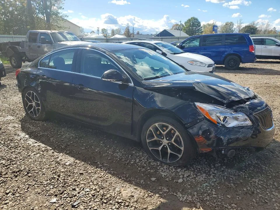 2G4GL5EX3H9170696 — 2017 BUICK REGAL photo 4
