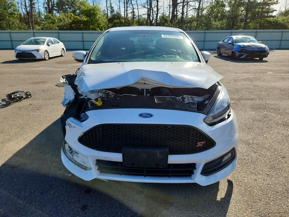 1FADP3L9XJL290973 — 2018 FORD FOCUS photo 5