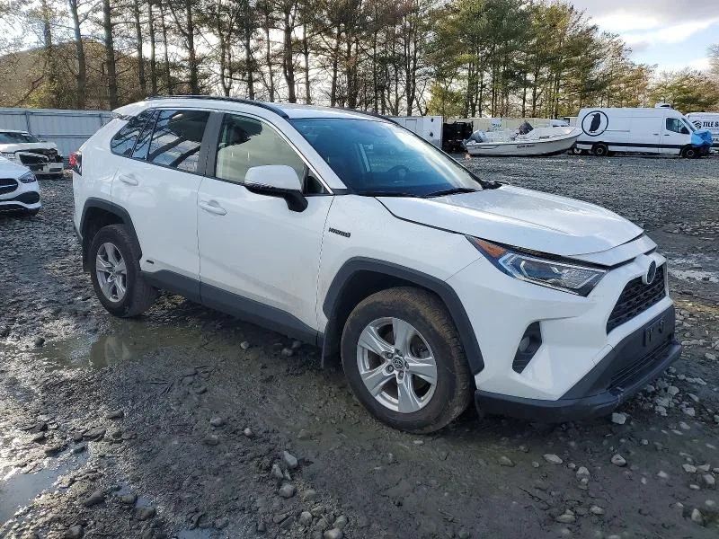 JTMRWRFV5MD119481 — 2021 TOYOTA RAV4 photo 4