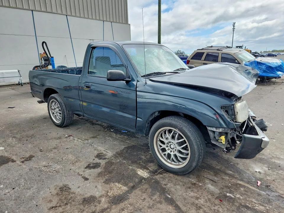 4TANL42NXWZ152252 — 1998 TOYOTA TACOMA photo 4