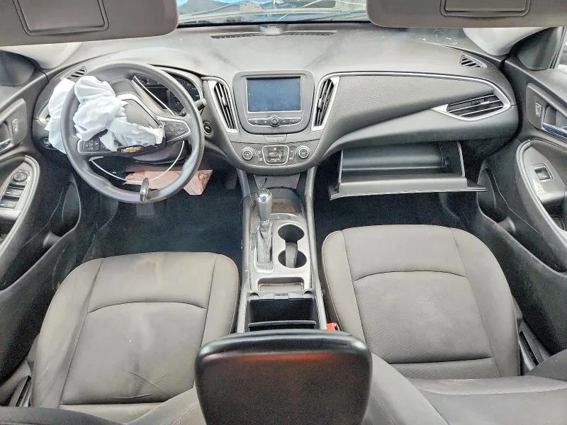 1G1ZB5ST4JF199289 — 2018 CHEVROLET MALIBU photo 8