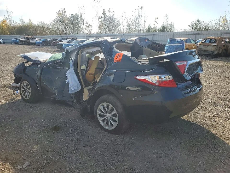 4T1BF1FK4FU110360 — 2015 TOYOTA CAMRY photo 2