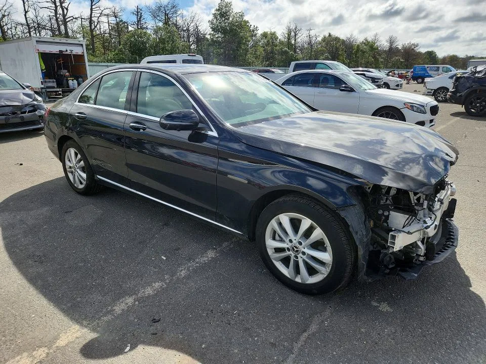 55SWF8EB5KU312321 — 2019 MERCEDES-BENZ C photo 4