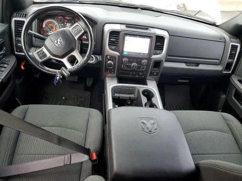 1C6RR7GG5PS524646 — 2023 RAM 1500 CLASSIC photo 8