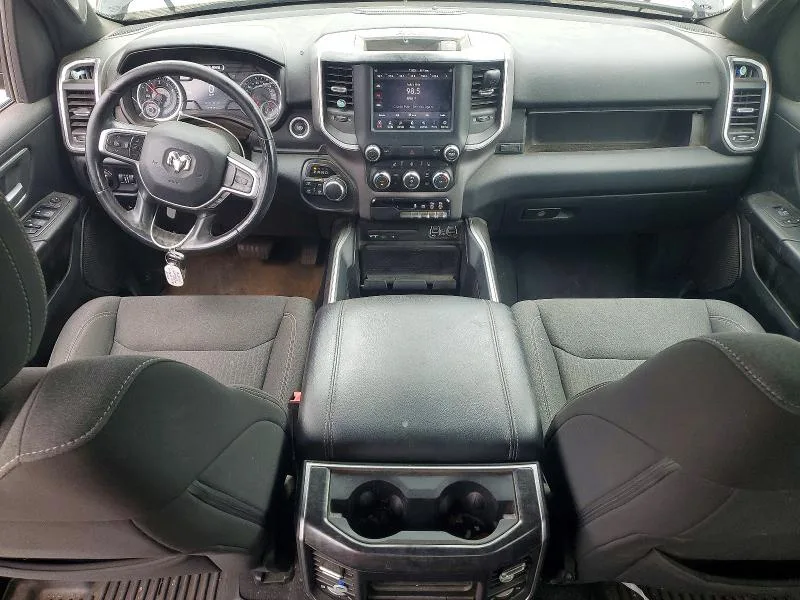 1C6SRFFT6KN591757 — 2019 RAM 1500 photo 8