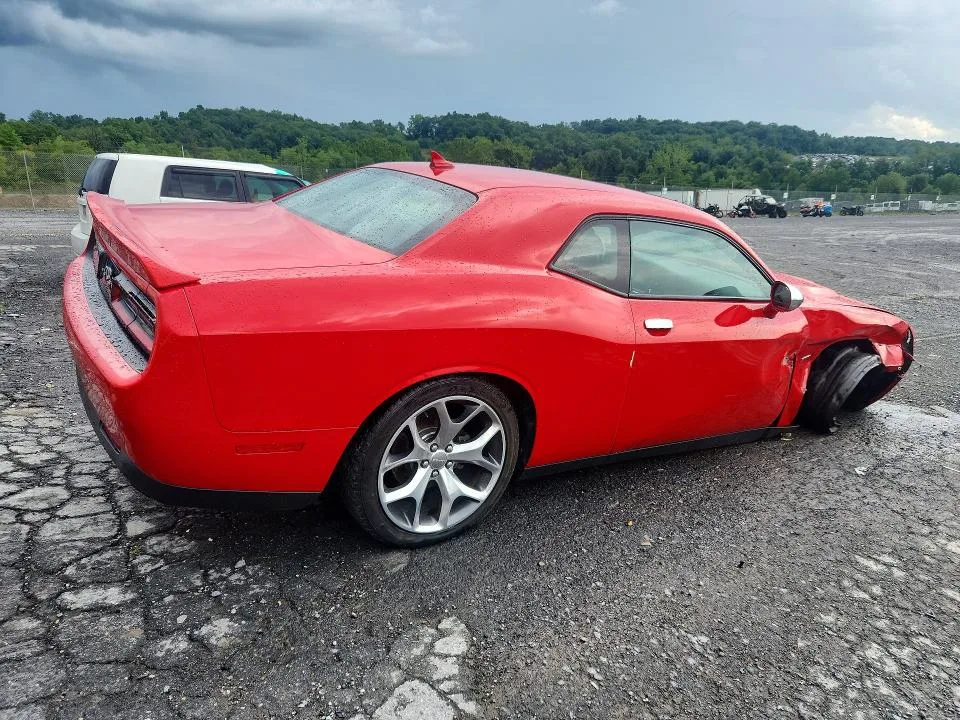 2C3CDZBT5FH704684 — 2015 DODGE CHALLENGER photo 3