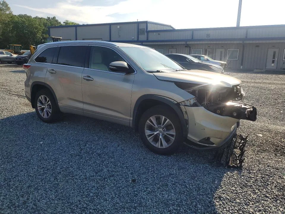 5TDJKRFH0ES011651 — 2014 TOYOTA HIGHLANDER photo 4