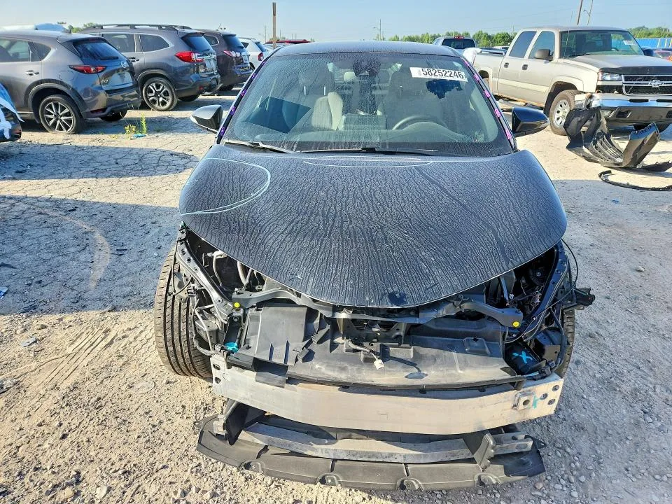 JTNKHMBX1K1025890 — 2019 TOYOTA C-HR photo 5
