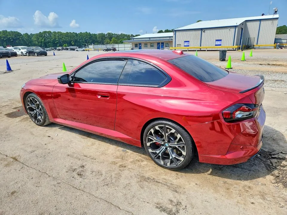 3MW43CM09S8F60013 — 2025 BMW M240I photo 2