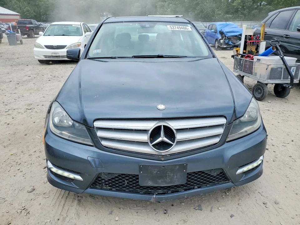 WDDGF8AB2DR286033 — 2013 MERCEDES-BENZ C photo 5