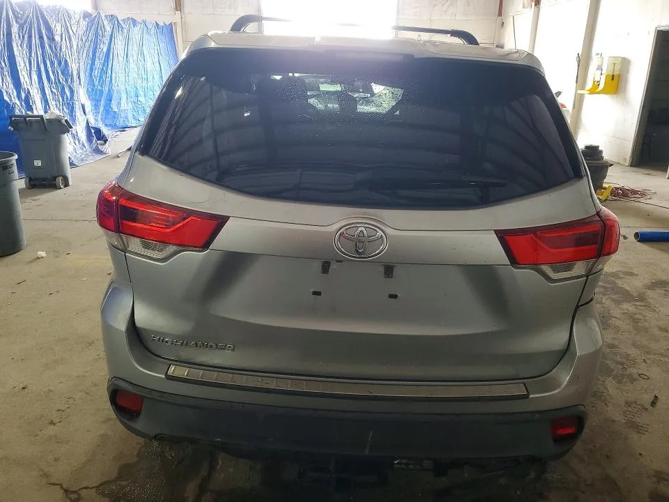 5TDZZRFHXHS202609 — 2017 TOYOTA HIGHLANDER photo 6