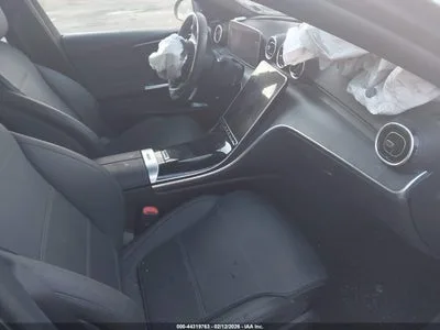 W1KAF4HB0RR230670 — 2024 MERCEDES-BENZ C 300 photo 5