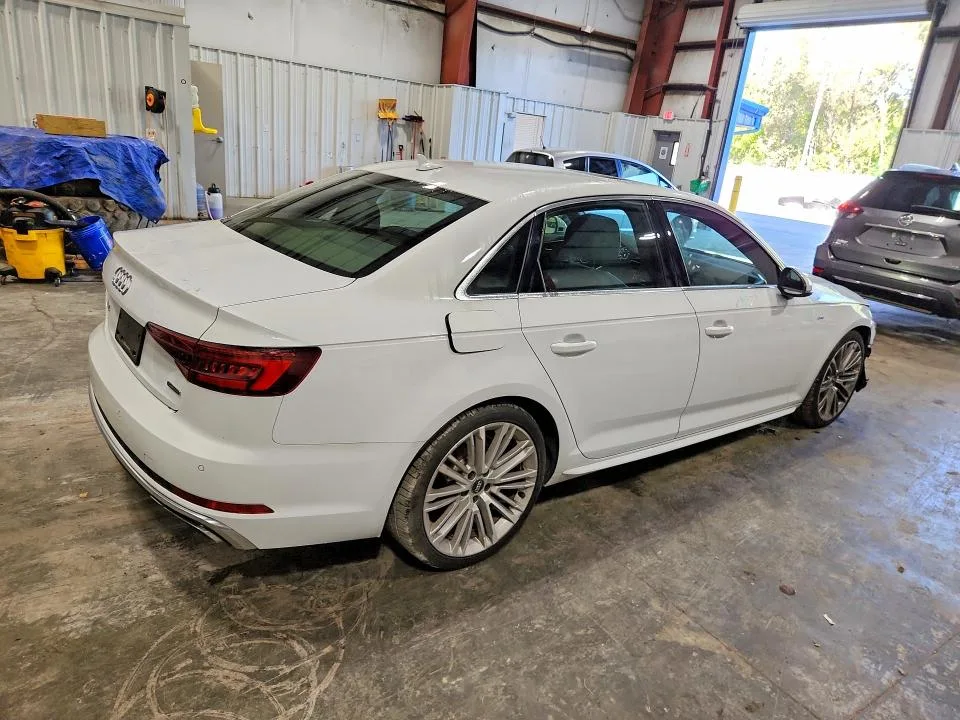 WAUENAF47KA052629 — 2019 AUDI A4 photo 3