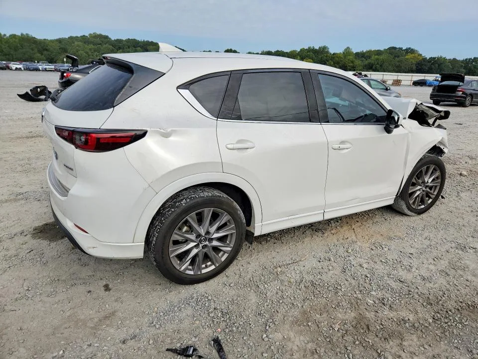 JM3KFBDLXR0417153 — 2024 MAZDA CX-5 photo 3