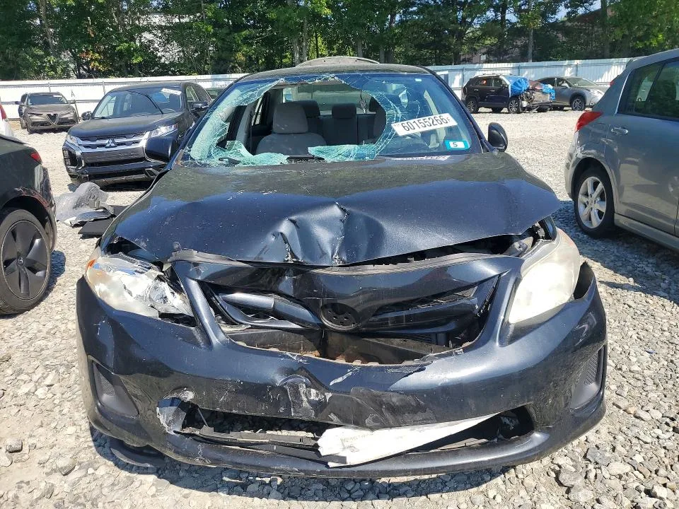 JTDBU4EE1BJ089969 — 2011 TOYOTA COROLLA photo 5