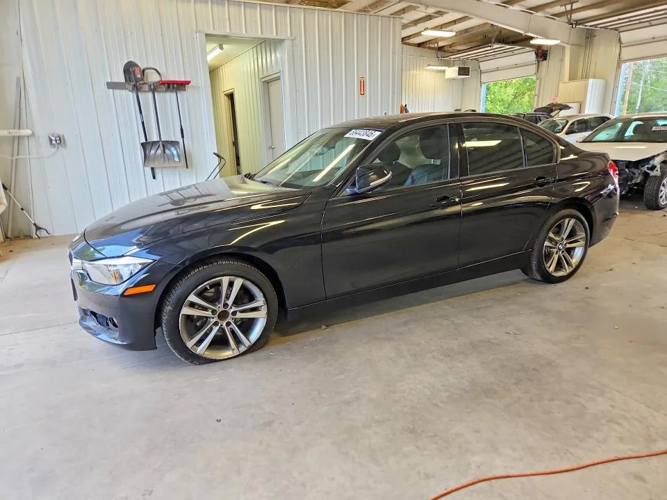 WBA3B3C58DJ976086 — 2013 BMW 328