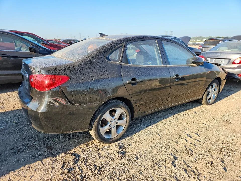 KMHDU4ADXAU869564 — 2010 HYUNDAI ELANTRA photo 3