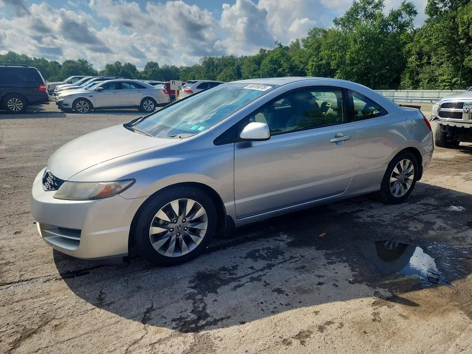 2HGFG12899H532128 — 2009 HONDA CIVIC