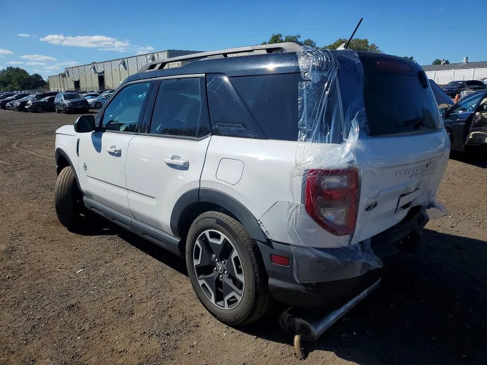 3FMCR9C61PRD84657 — 2023 FORD BRONCO SPORT photo 2