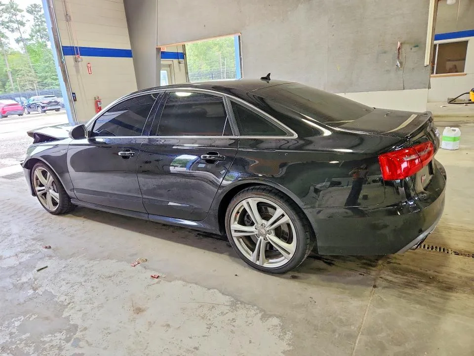 WAUF2BFC9DN095472 — 2013 AUDI S6 photo 2