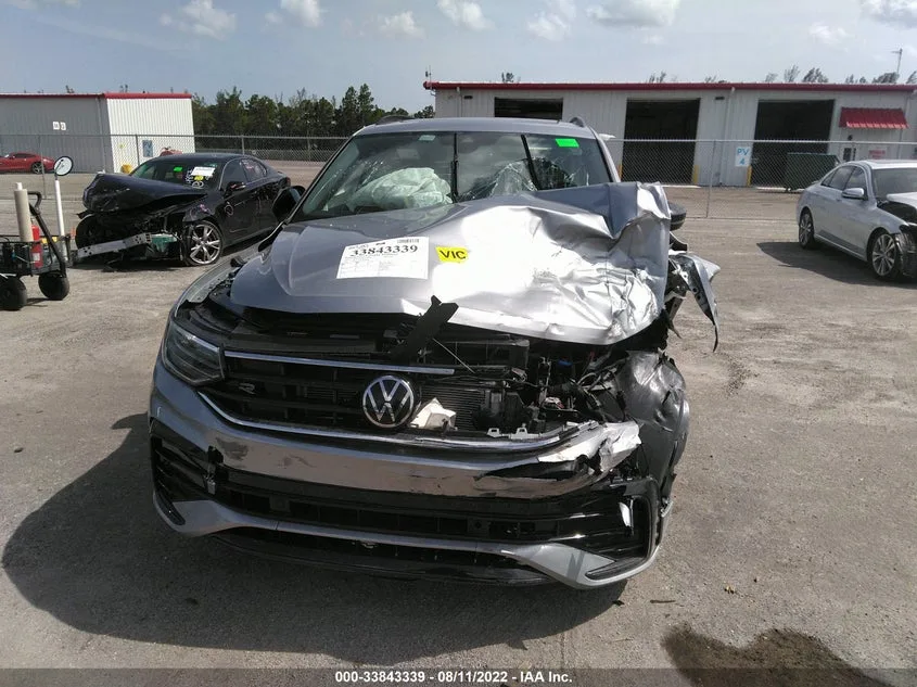 3VVCB7AX6NM049494 — 2022 VOLKSWAGEN Tiguan photo 5